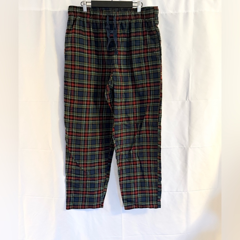 GEORGE. Plaid pajama pants. Size L